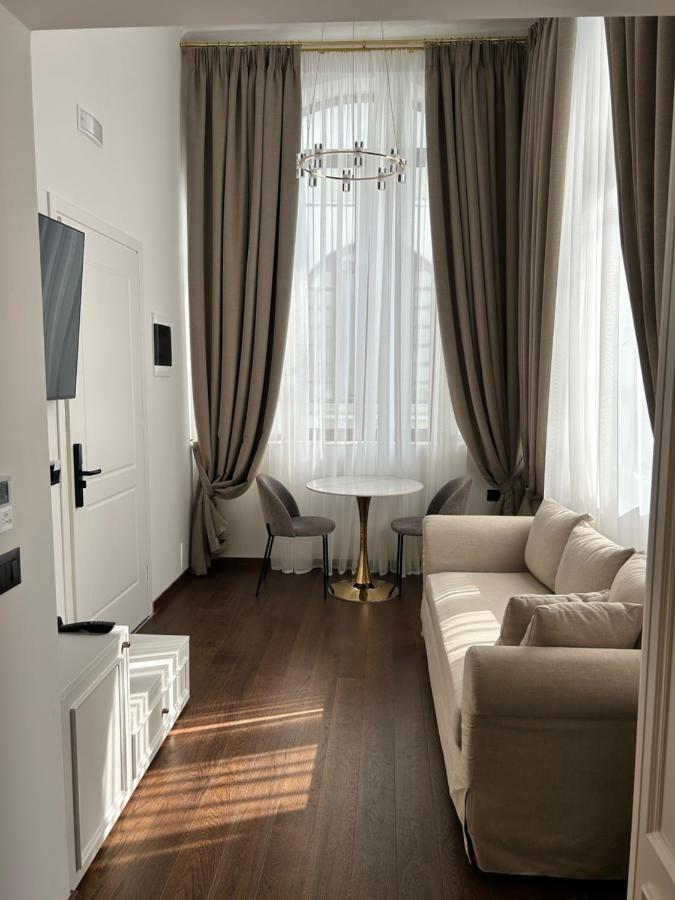 Jensen Luxury Suites Rhodes City Extérieur photo