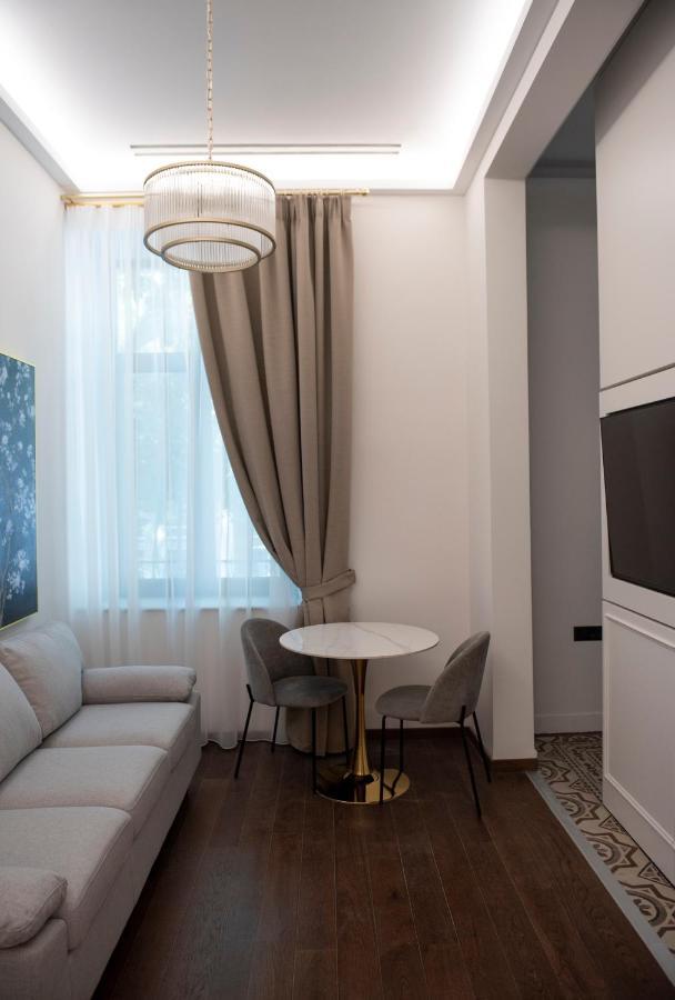 Jensen Luxury Suites Rhodes City Extérieur photo