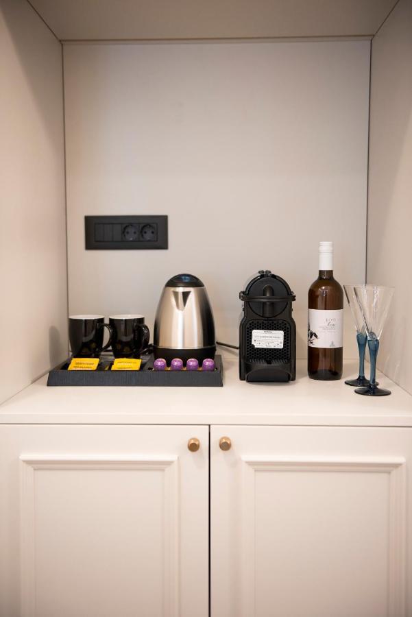 Jensen Luxury Suites Rhodes City Extérieur photo