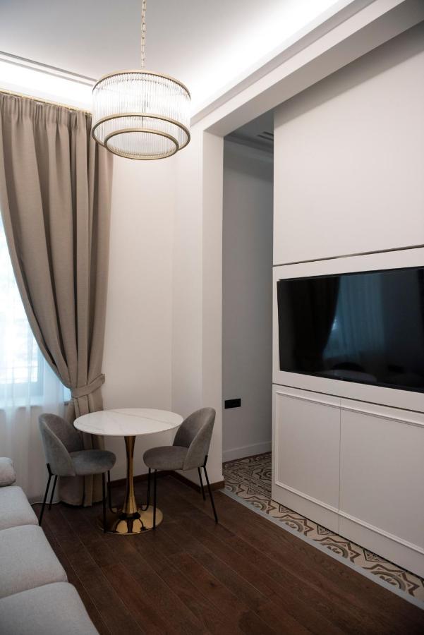 Jensen Luxury Suites Rhodes City Extérieur photo