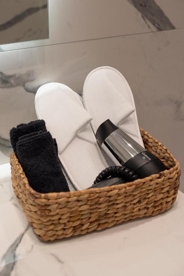 Jensen Luxury Suites Rhodes City Extérieur photo