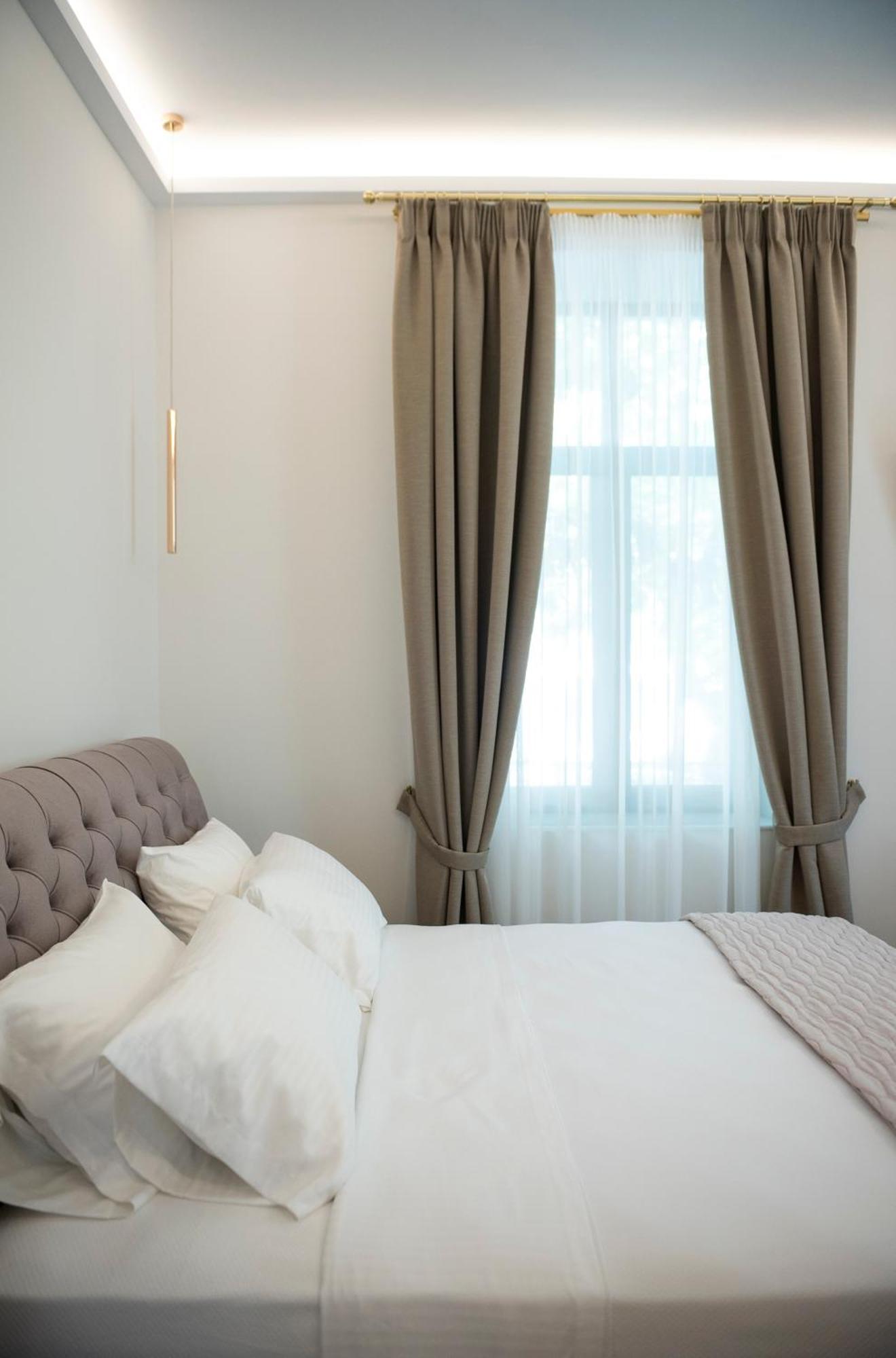 Jensen Luxury Suites Rhodes City Extérieur photo