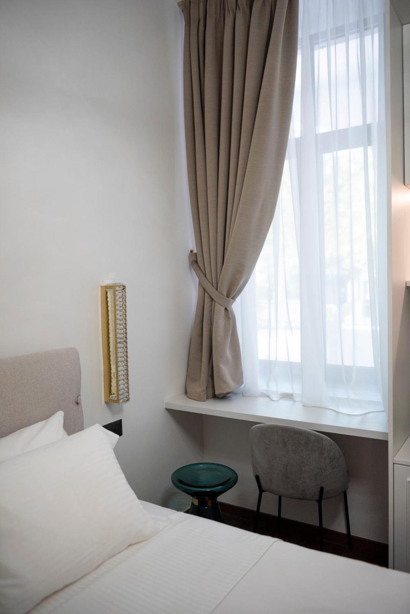 Jensen Luxury Suites Rhodes City Extérieur photo